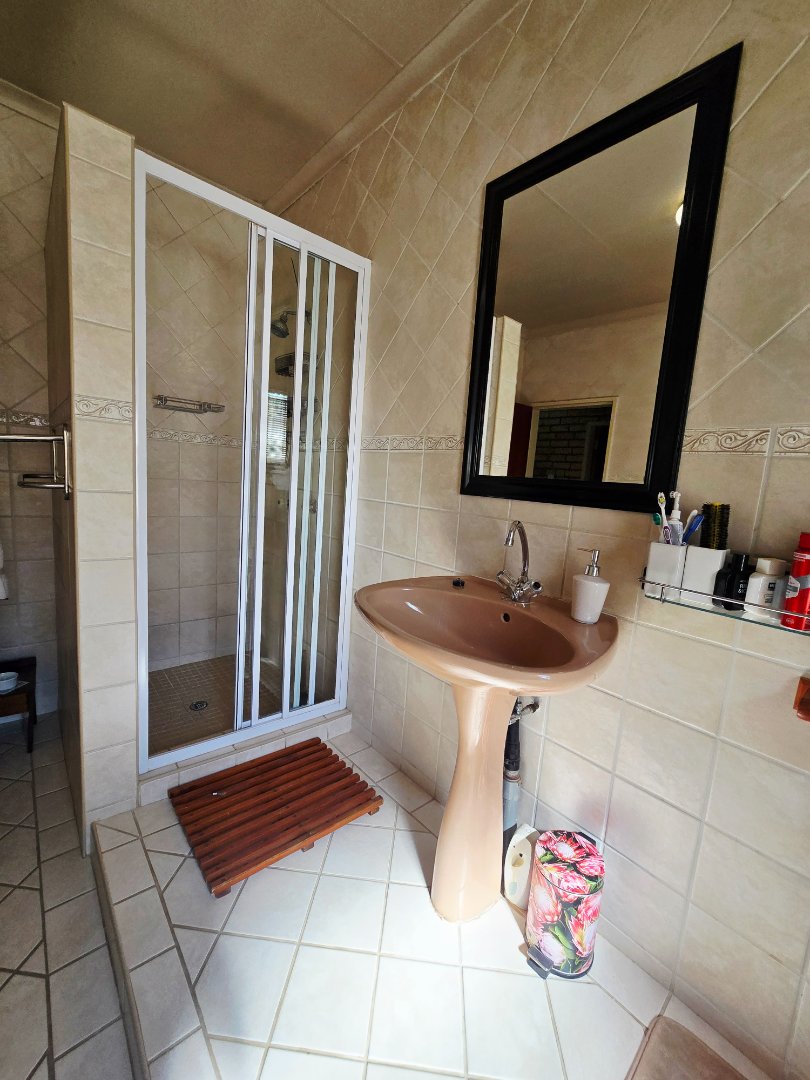 4 Bedroom Property for Sale in Flamwood North West